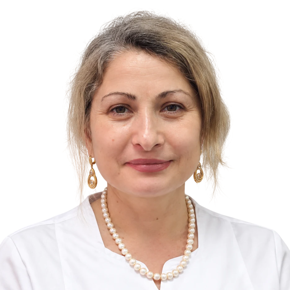 Dr. Cristina Stama